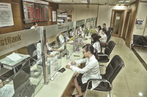 Thận trọng với tăng trưởng tín dụng