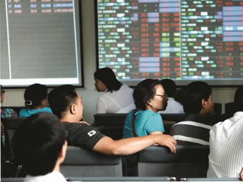 Khuyến khích dòng vốn chuyên nghiệp, trung và dài hạn