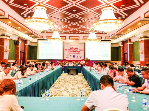 Phải nỗ lực đổi mới để phát triển