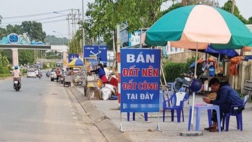 Gây sốt đất ảo để trục lợi