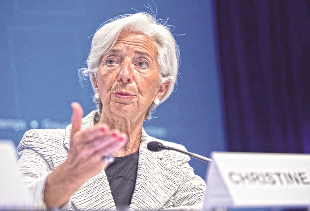 ECB cố gắng vãn hồi nền kinh tế khu vực ECB cố gắng vãn hồi nền kinh tế khu vực