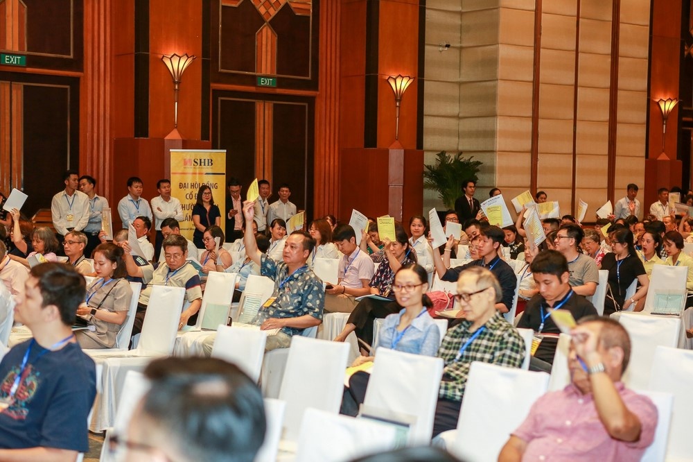 shb muc tieu top 3 ngan hang tmcp tu nhan huong toi chuan muc basel iii