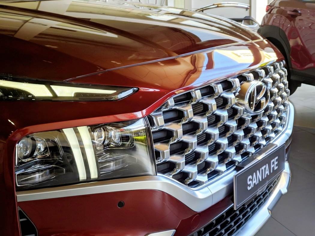 Hyundai Santa Fe 2021 đã có mặt tại Hyundai Sông Hàn hyundai santa fe 2021 da co mat tai hyundai song han