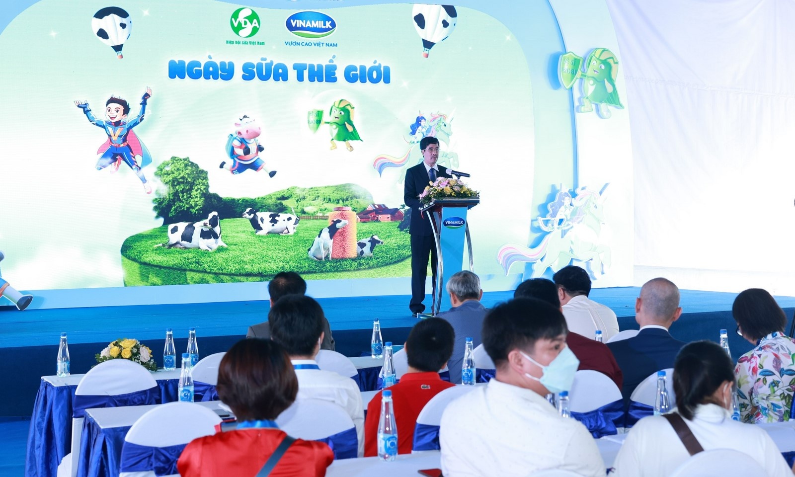 vinamilk huong ung ngay sua the gioi va ngay quoc te thieu nhi 16