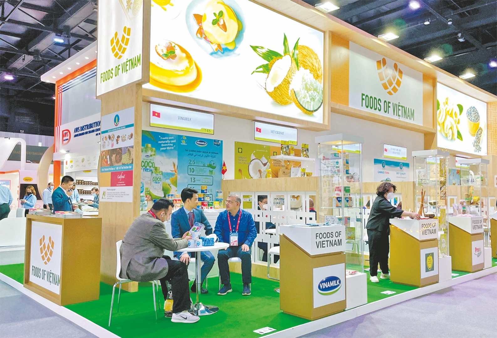 phat trien thuong hieu viet ra the gioi