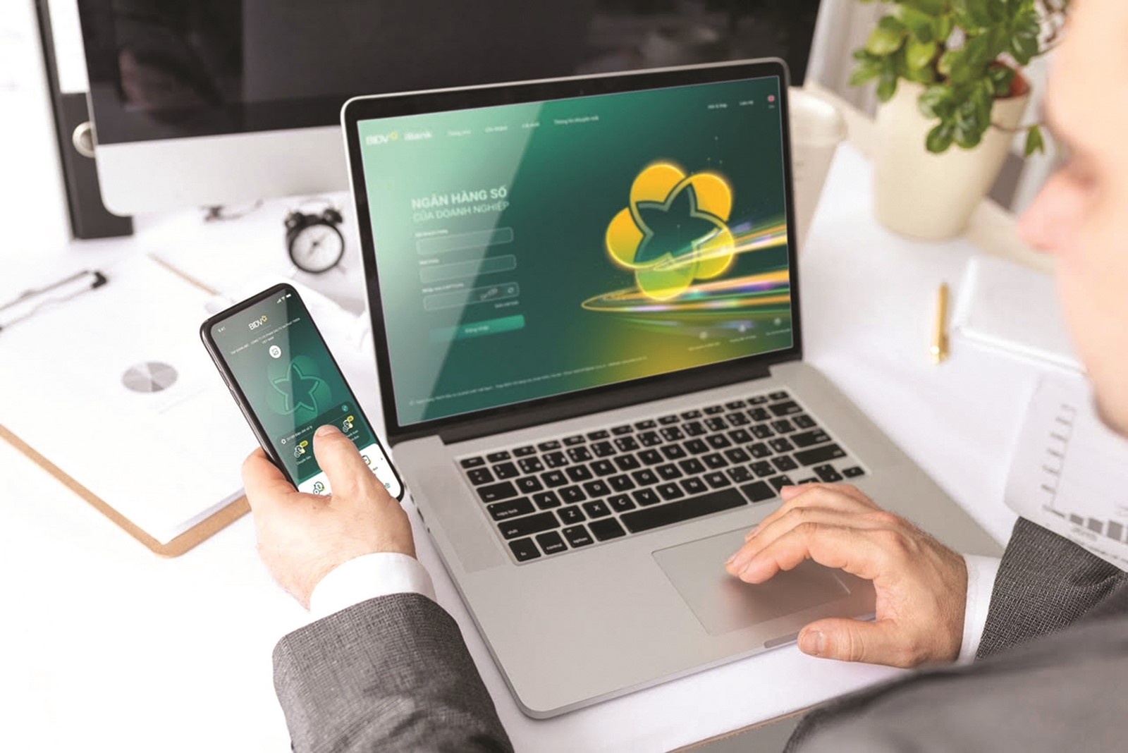 omni bidv ibank trai nghiem ngan hang so vuot troi