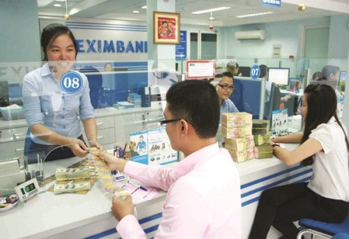 Không chia cổ tức, ngân hàng xin lỗi cổ đông