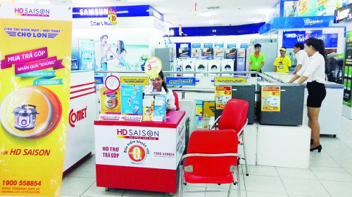 Tài chính tiêu dùng nội: Đi sau liệu có về trước?