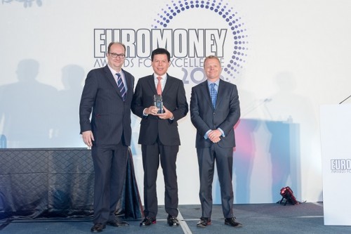 Vietcombank tiếp tục được vinh danh là ngân hàng tốt nhất Việt Nam Vietcombank tiếp tục được vinh danh là ngân hàng tốt nhất Việt Nam