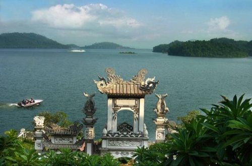 Bộ Xây dựng tổ chức lập Quy hoạch chung xây dựng Khu du lịch Quốc gia Hồ Núi Cốc