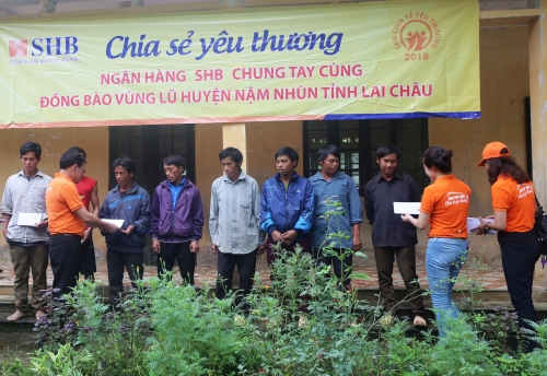 SHB chung tay ủng hộ người dân vùng lũ SHB chung tay ủng hộ người dân vùng lũ
