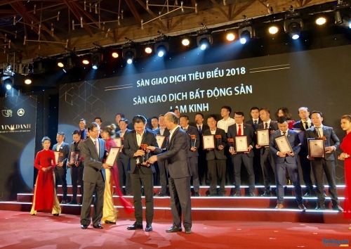 Vinh danh 30 sàn giao dịch bất động sản tiêu biểu năm 2018