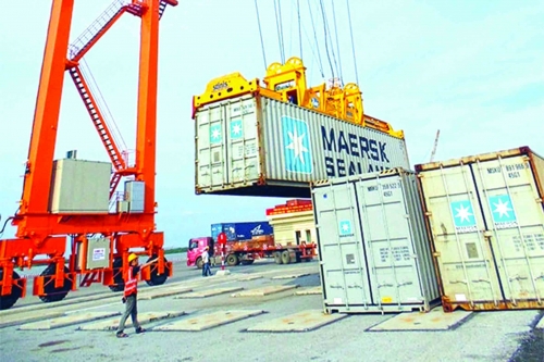 Đẩy nhanh phát triển hạ tầng logistics