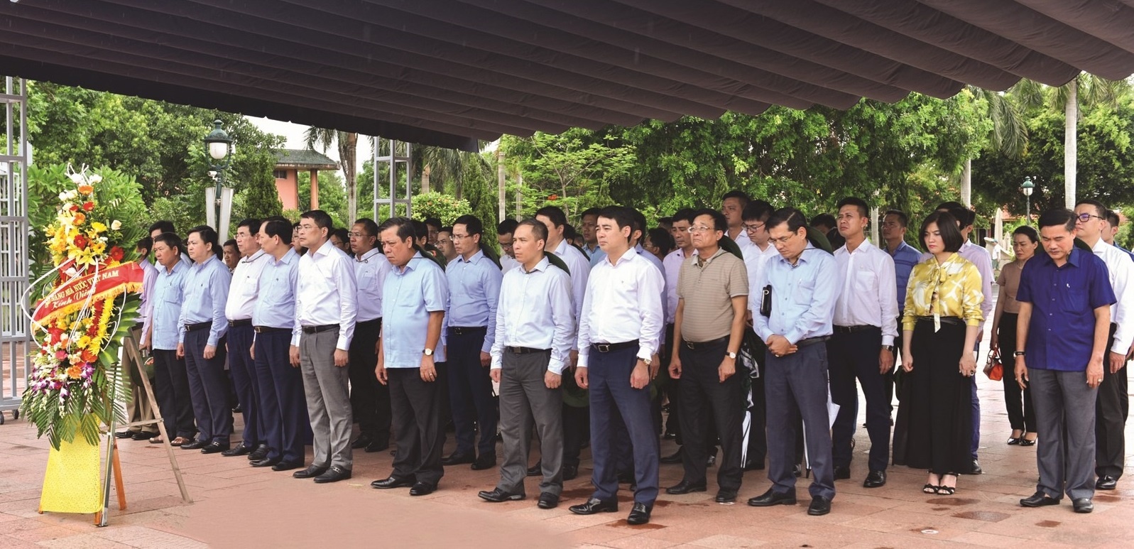 Đời đời nhớ ơn các Anh hùng liệt sỹ doi doi nho on cac anh hung liet sy