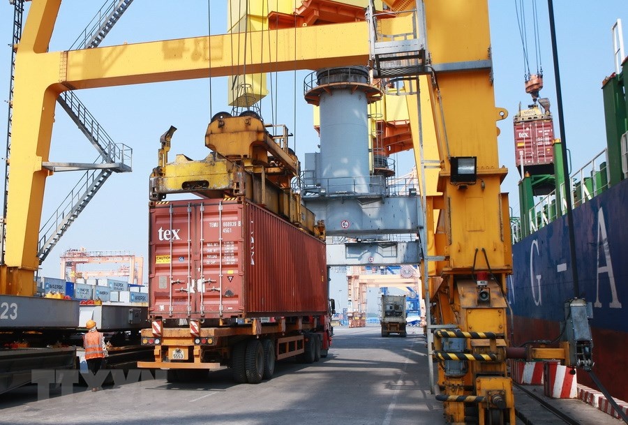 Thu phí cảng biển cần phải cân nhắc và tính toán kỹ