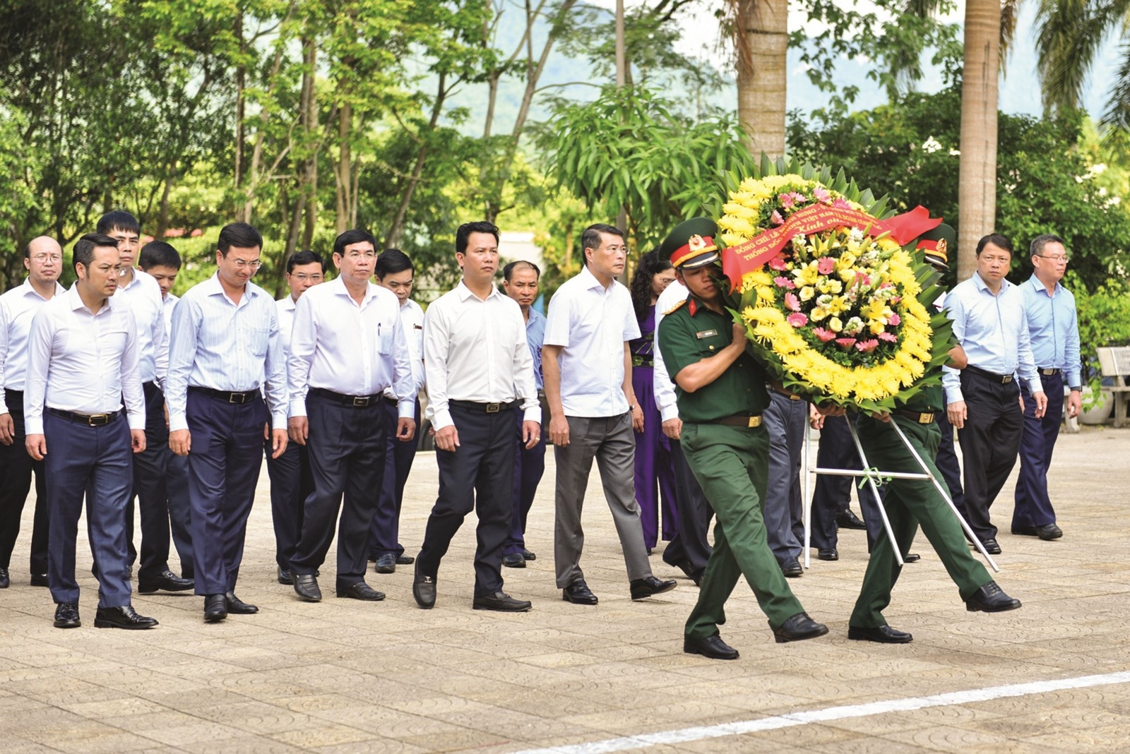 Ngành Ngân hàng tri ân các anh hùng liệt sỹ