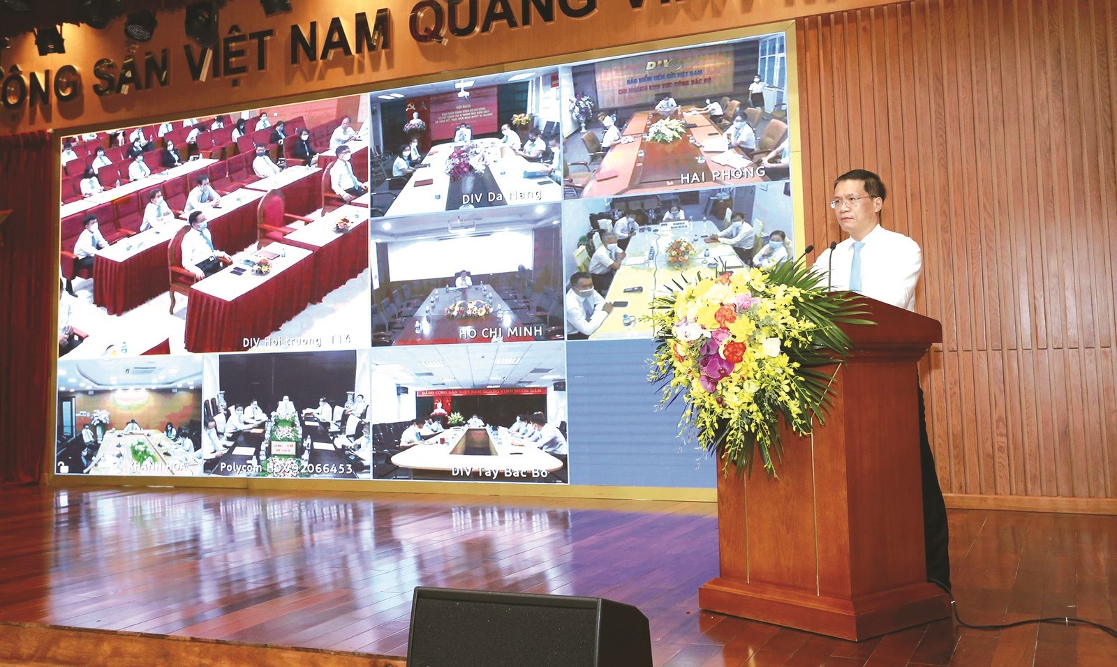 div no luc vuot kho nang cao niem tin cua nguoi dan