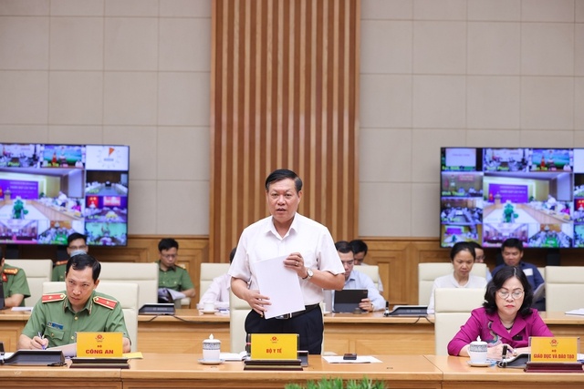 thu tuong khong duoc quen kinh nghiem xuong mau khi chua co vaccine