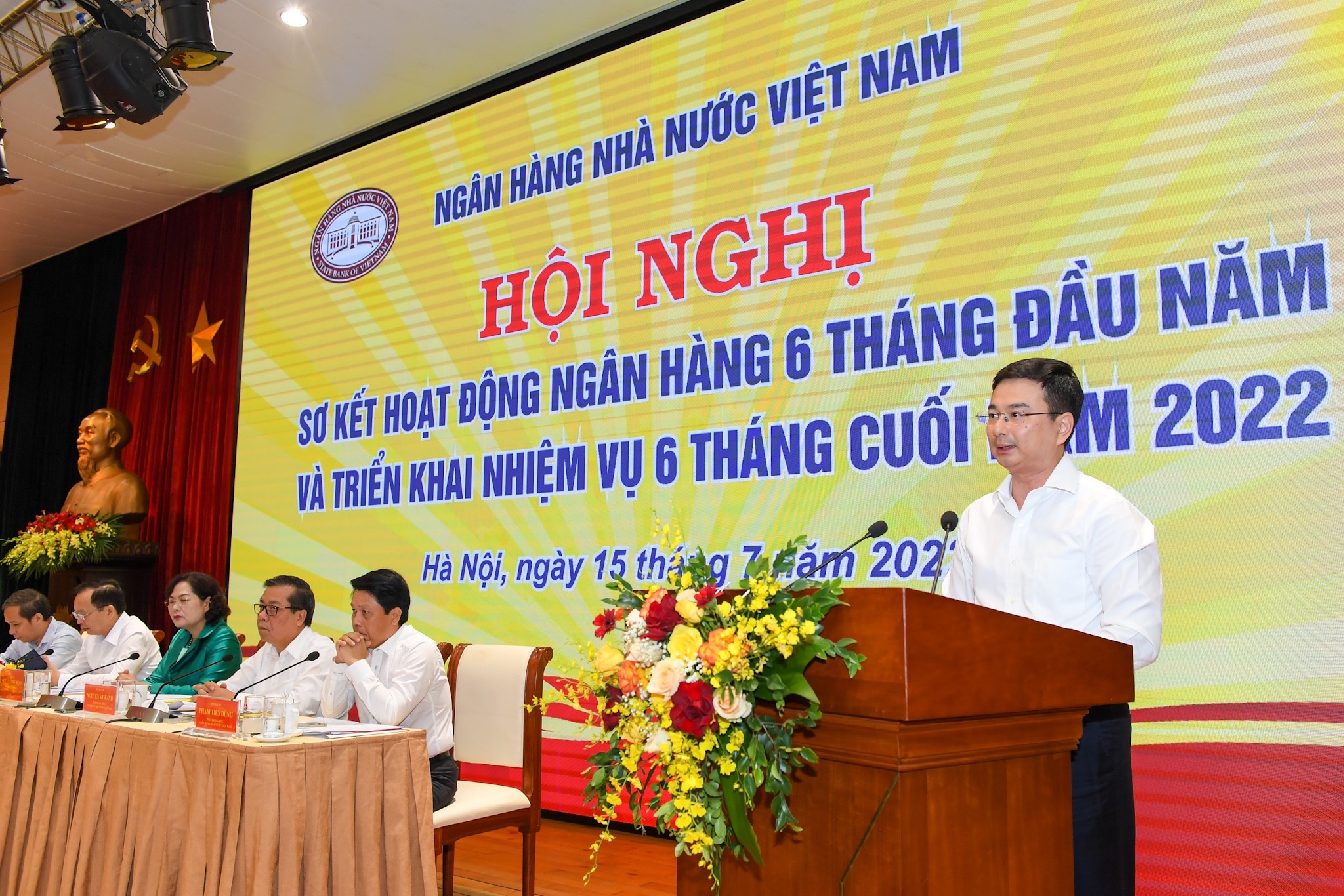 Linh hoạt điều hành chính sách tiền tệ hỗ trợ phục hồi kinh tế linh hoat dieu hanh chinh sach tien te ho tro phuc hoi kinh te