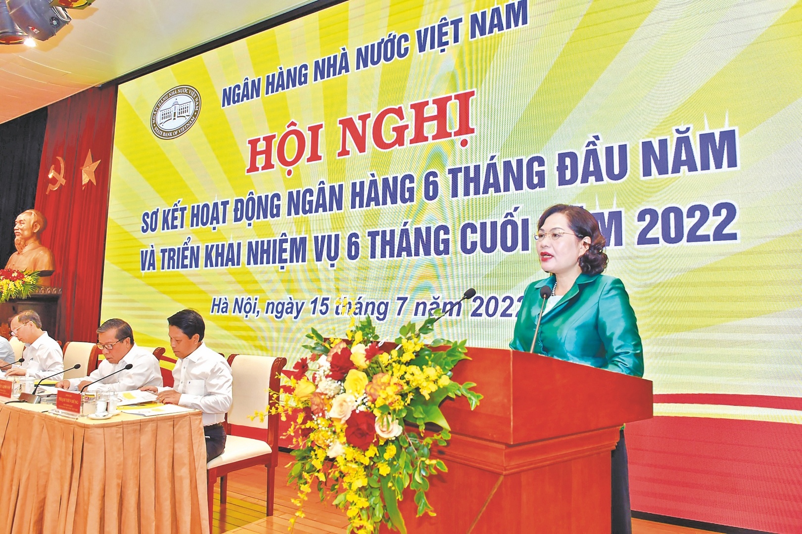 Điều hành chính sách tiền tệ linh hoạt, thận trọng dieu hanh chinh sach tien te linh hoat than trong 129239