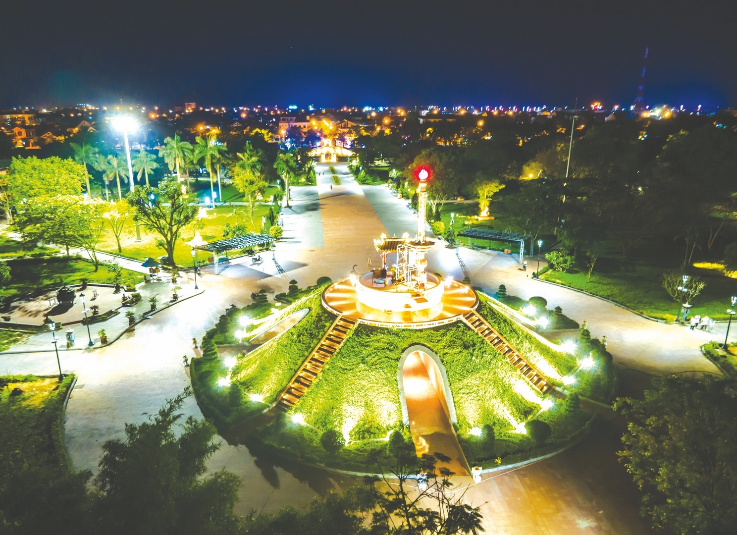 “Cỏ non Thành cổ” - cho hôm nay và mai sau co non thanh co cho hom nay va mai sau