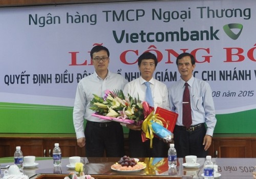 Vietcombank bổ nhiệm hàng loạt nhân sự lãnh đạo các chi nhánh Vietcombank bổ nhiệm hàng loạt nhân sự lãnh đạo các chi nhánh
