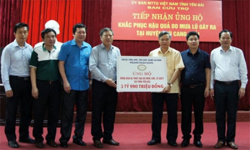 Công đoàn Ngân hàng Việt Nam:​ Chia sẻ khó khăn với đồng bào Yên Bái