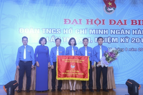 Tuổi trẻ NHTW: Tiên phong - Gương mẫu - Đoàn kết - Sáng tạo