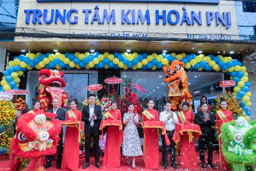 PNJ khai trương trung tâm kim hoàn thứ 246 trên toàn quốc PNJ khai trương trung tâm kim hoàn thứ 246 trên toàn quốc
