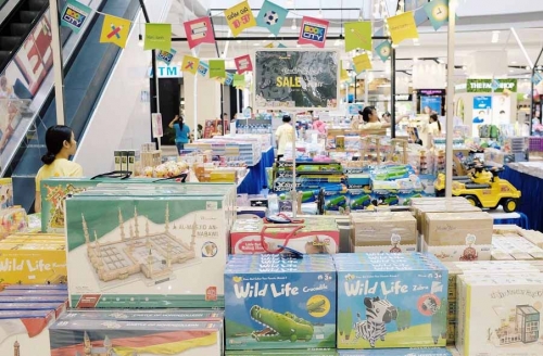 Nhà sách Phương Nam ưu đãi nhân mùa tựu trường