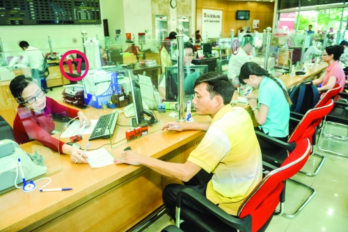 Kiểm soát chặt tín dụng đối với các lĩnh vực rủi ro Kiểm soát chặt tín dụng đối với các lĩnh vực rủi ro