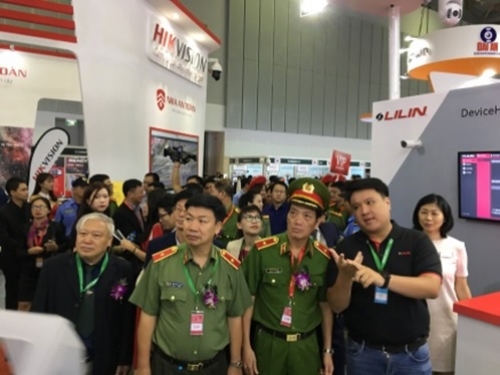 Thiết bị cho cuộc sống tiện ích và an toàn hơn