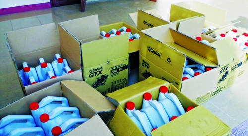 Cần kiểm soát chặt việc sản xuất, buôn bán xăng dầu