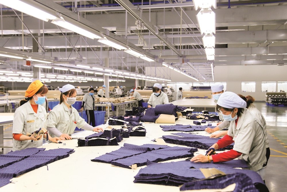 Chính sách kinh tế nào cho giai đoạn hiện nay? Chính sách kinh tế nào cho giai đoạn hiện nay?