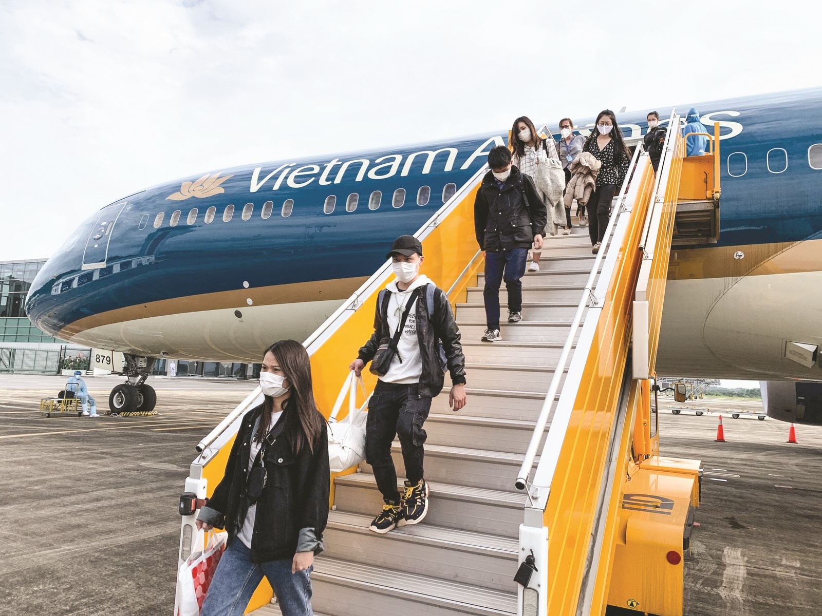 Củng cố vi mô - tiếp sức cho doanh nghiệp