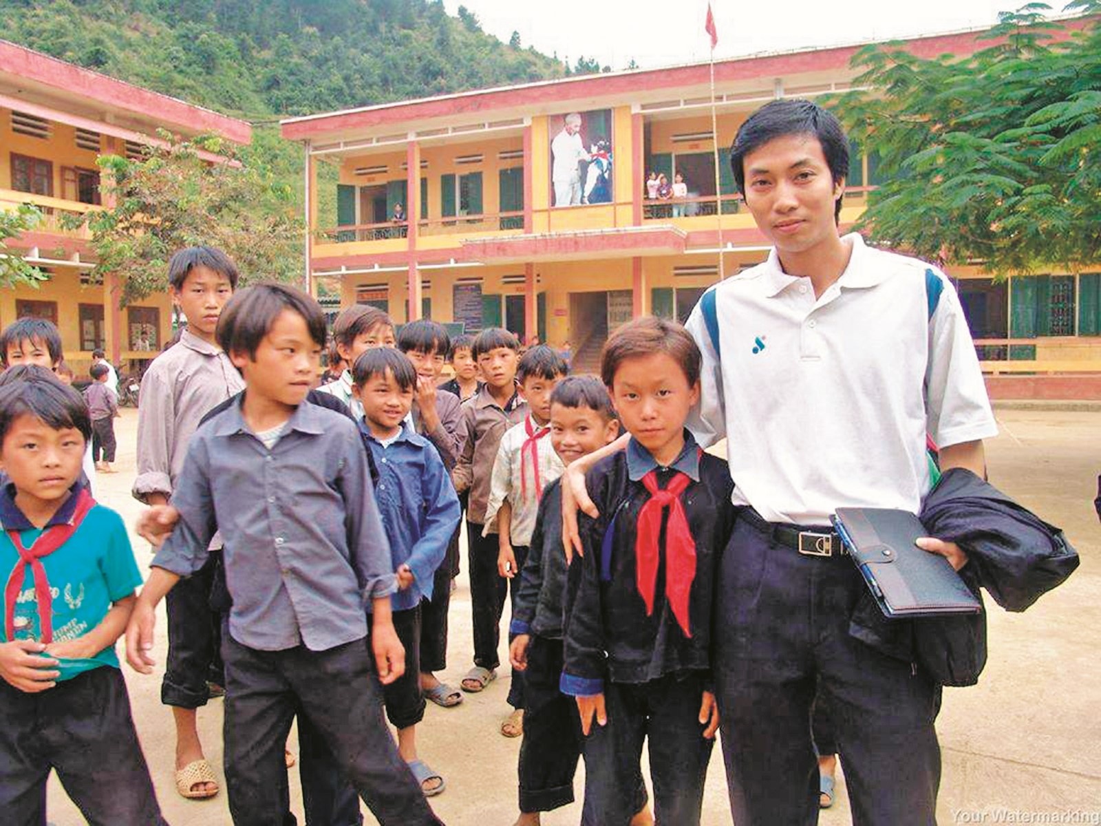 Từ Mũi Cà Mau tới địa đầu Móng Cái tu mui ca mau toi dia dau mong cai