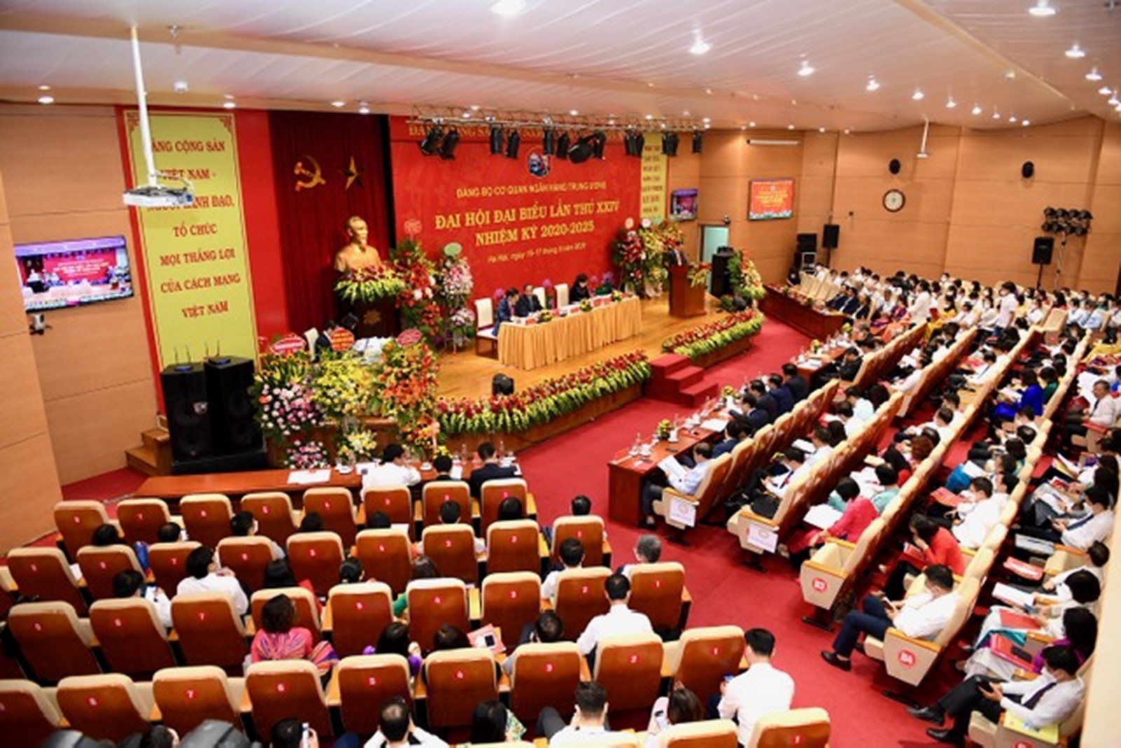 phat huy tinh than doan ket chu dong sang tao trach nhiem