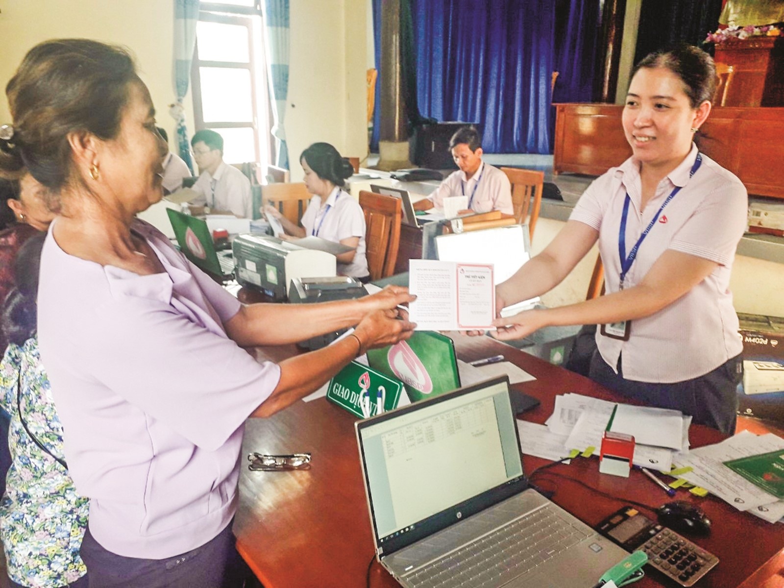 Tín dụng ưu đãi: “Chiếc cầu” giúp dân chuyển đổi mô hình sản xuất Tín dụng ưu đãi: “Chiếc cầu” giúp dân chuyển đổi mô hình sản xuất
