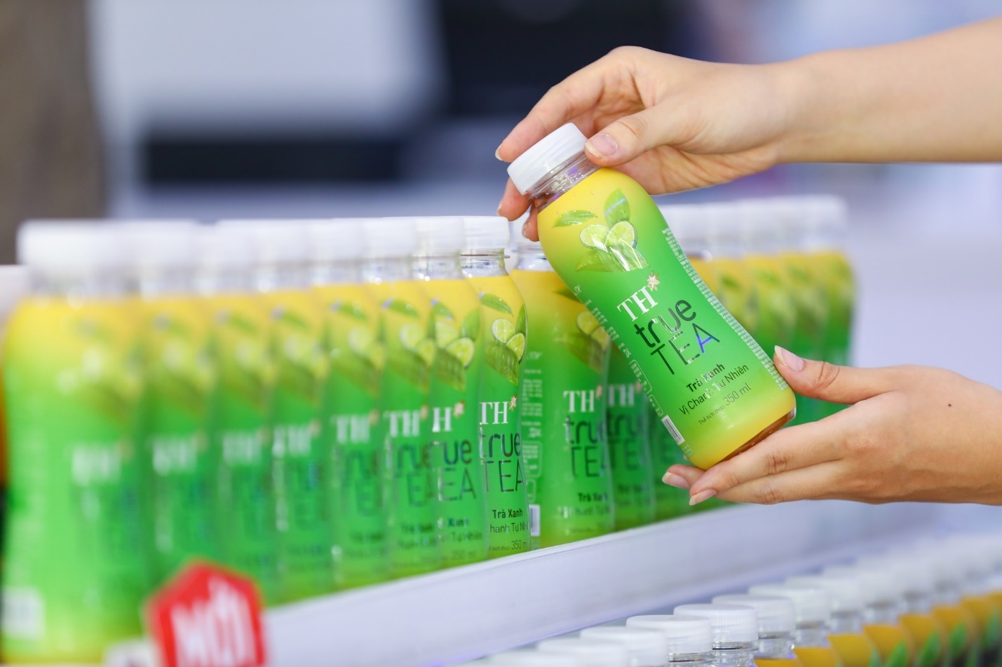 Tập đoàn TH ra mắt bộ sản phẩm Trà tự nhiên TH true TEA tap doan th ra mat bo san pham tra tu nhien th true tea