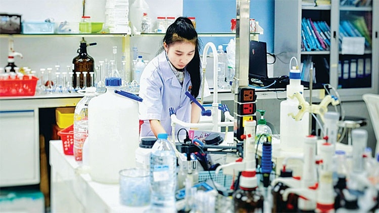 nganh hoa chat can mot moi truong thoang hon