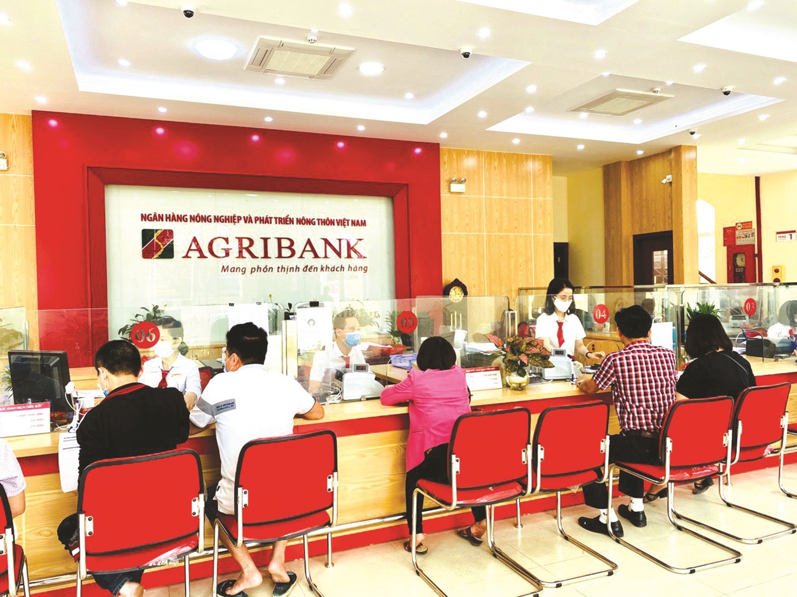 Ngành Ngân hàng Vĩnh Phúc: Cùng nền kinh tế thích ứng với trạng thái bình thường mới nganh ngan hang vinh phuc cung nen kinh te thich ung voi trang thai binh thuong moi