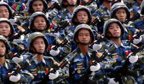 Toàn cảnh Lễ diễu binh, diễu hành kỷ niệm 70 năm Quốc khánh Toàn cảnh Lễ diễu binh, diễu hành kỷ niệm 70 năm Quốc khánh