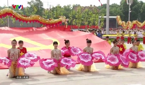 Toàn cảnh Lễ diễu binh, diễu hành kỷ niệm 70 năm Quốc khánh