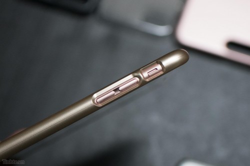 Trên tay bao bảo vệ cho iPhone 7 và iPhone 7 Plus