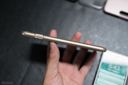 Trên tay bao bảo vệ cho iPhone 7 và iPhone 7 Plus