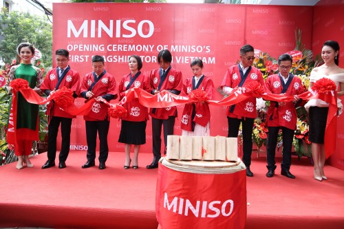 Thương hiệu bán lẻ Miniso chính thức có mặt tại Việt Nam Thương hiệu bán lẻ Miniso chính thức có mặt tại Việt Nam