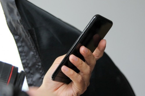 iPhone 7 Jet Black đầu tiên về Việt Nam, giá 32 triệu đồng