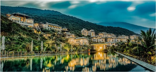 Tạp chí Business Traveller tiếp tục vinh danh InterContinental Đà Nẵng