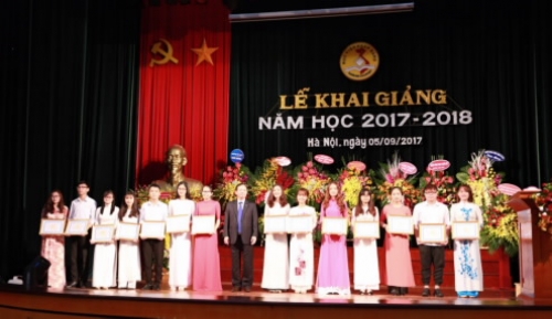 Học viện Ngân hàng khai giảng năm học 2017 - 2018