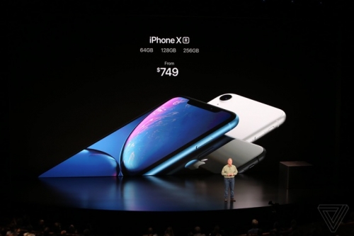 Apple ra mắt iPhone XR: Màn LCD 6.1 inch, A12 bionic, 6 màu, giá từ 749 USD